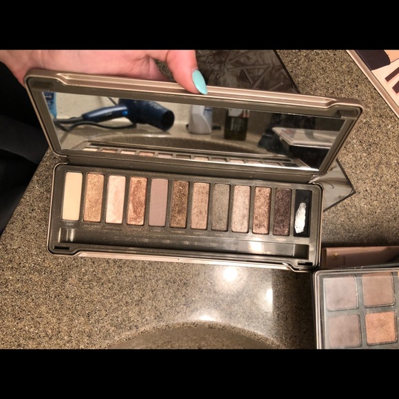 Makeup! - Picture 5 of 8